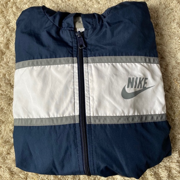 Nike Jackets & Blazers - Nike Rainjacket Hoodie